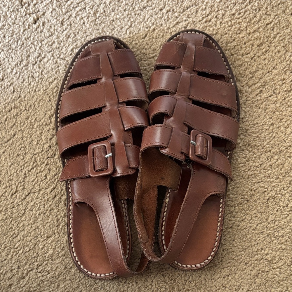 Women’s vintage leather fishermen sandal